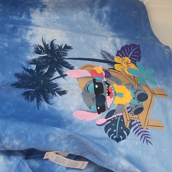 Disney Tops - Walt Disney World Stitch Spirit Jersey